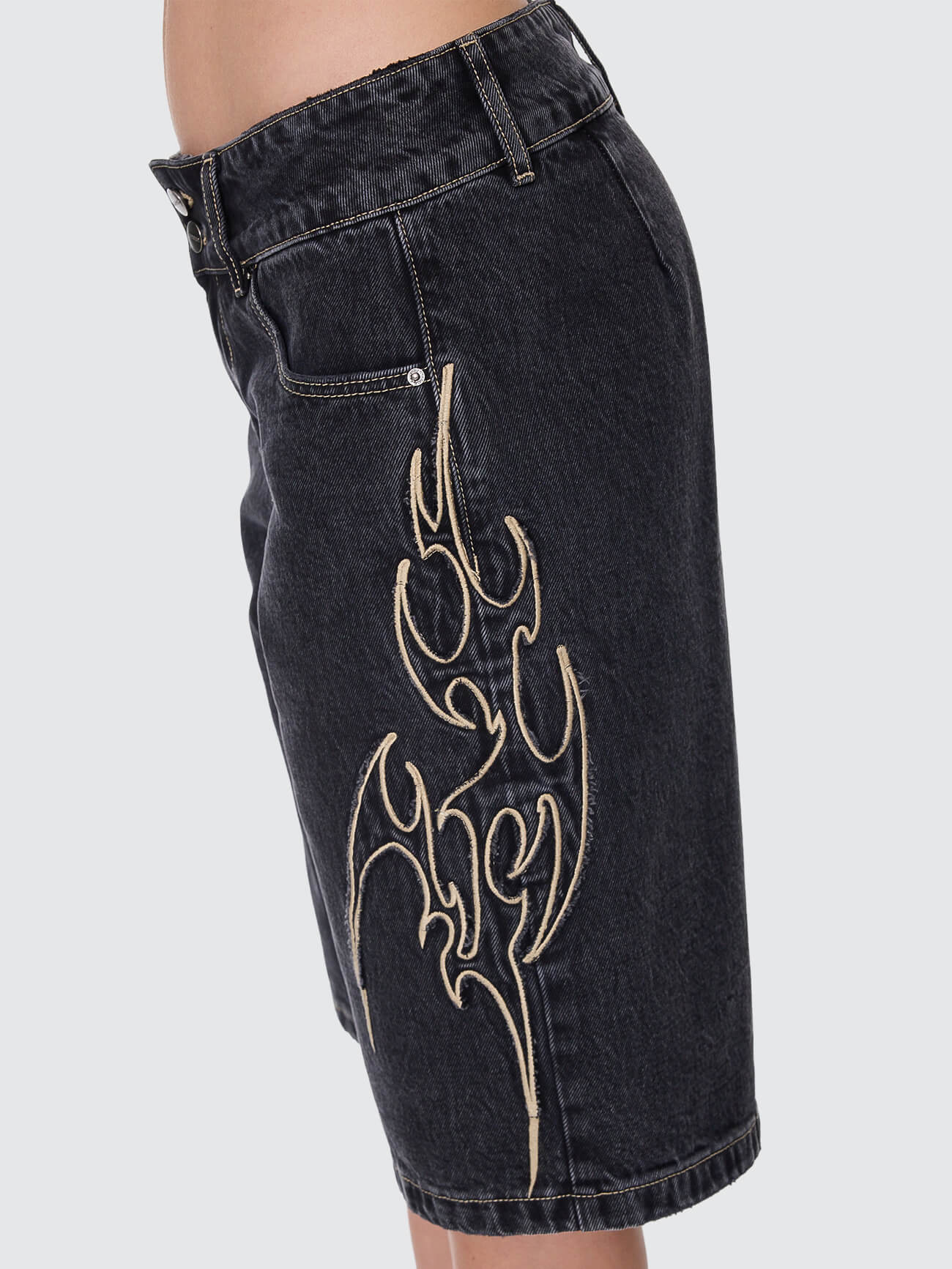 At Peace 00s Big Baggy Short - Black Rinse - Image 7