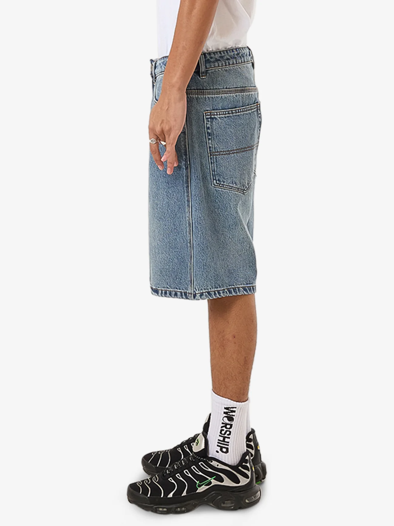 Chalice Lounger Jean Short - Storm Blue - Image 3