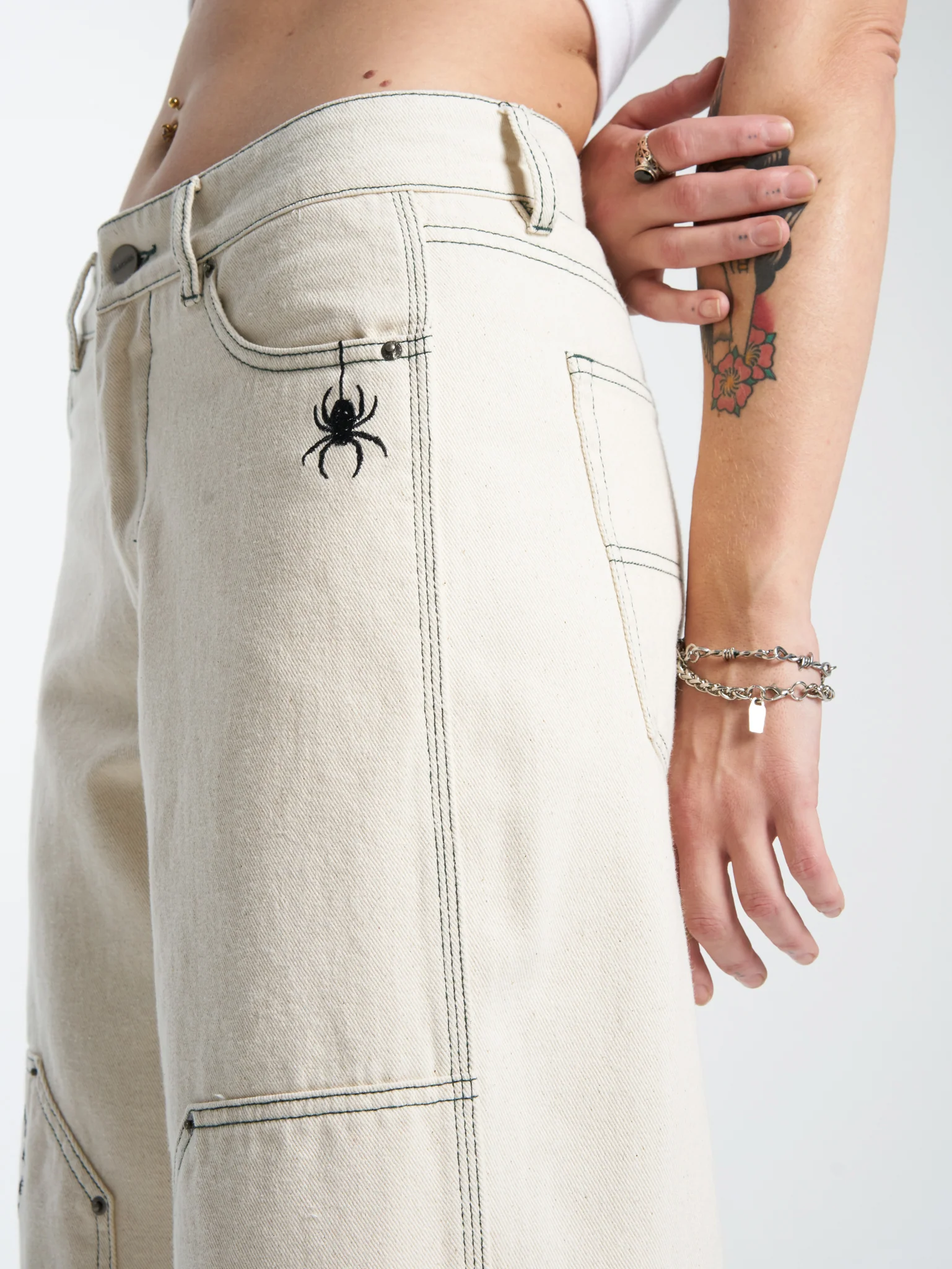 Creatures Double Knee Sloucher Jean - Unbleached - Image 8