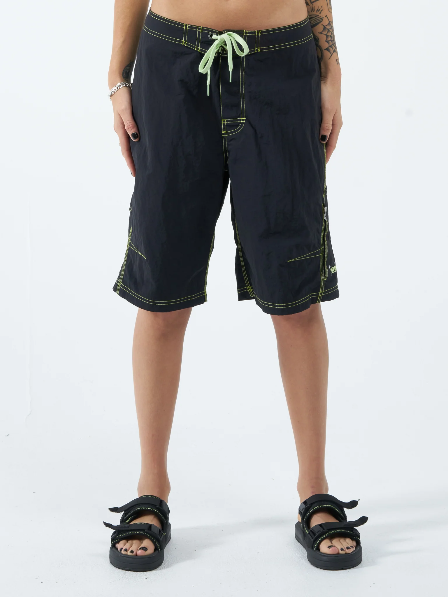 Destroyer Gnar Boardshort - Washed Black