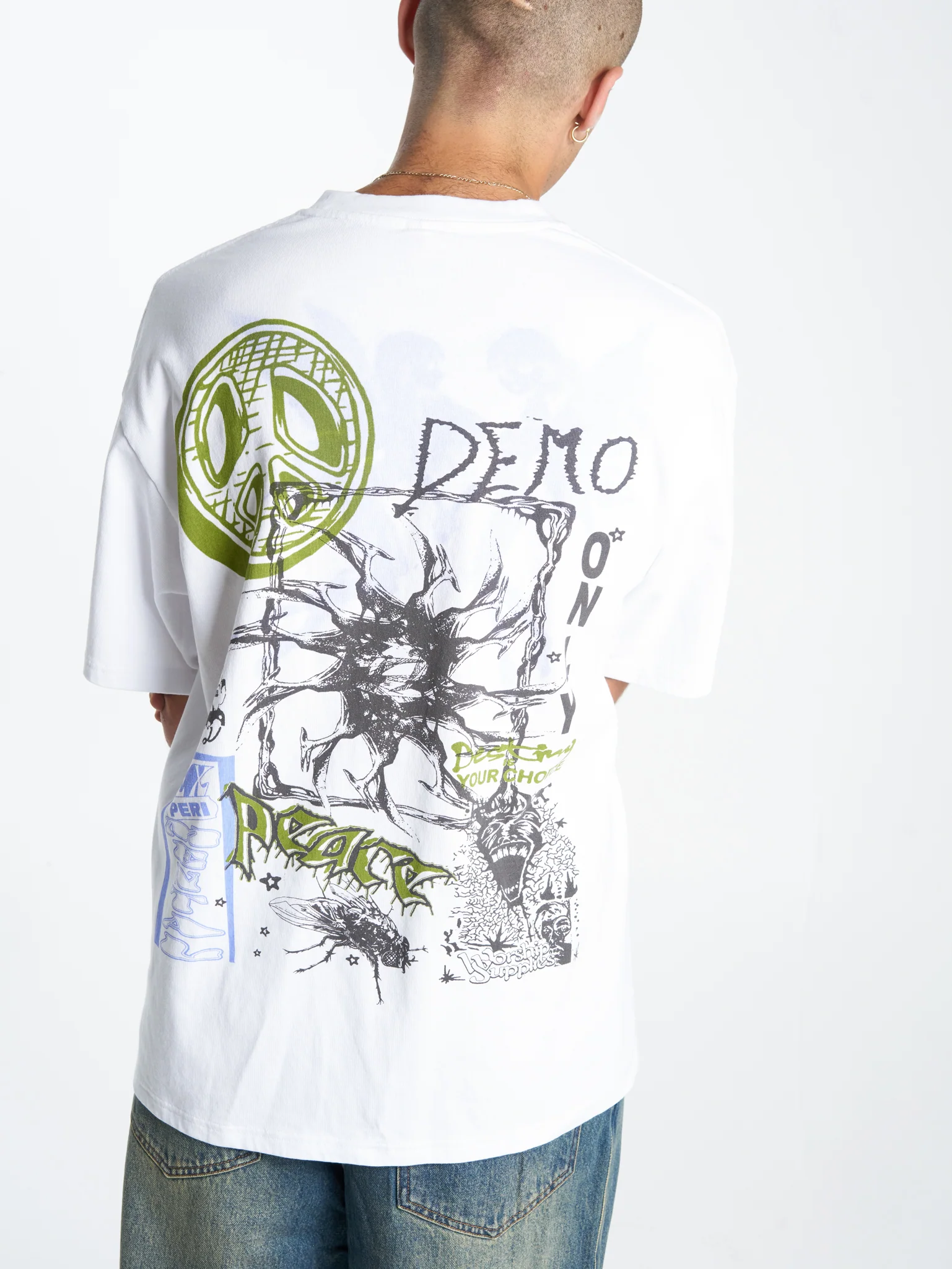 Everything Oversize Tee - White - Image 5
