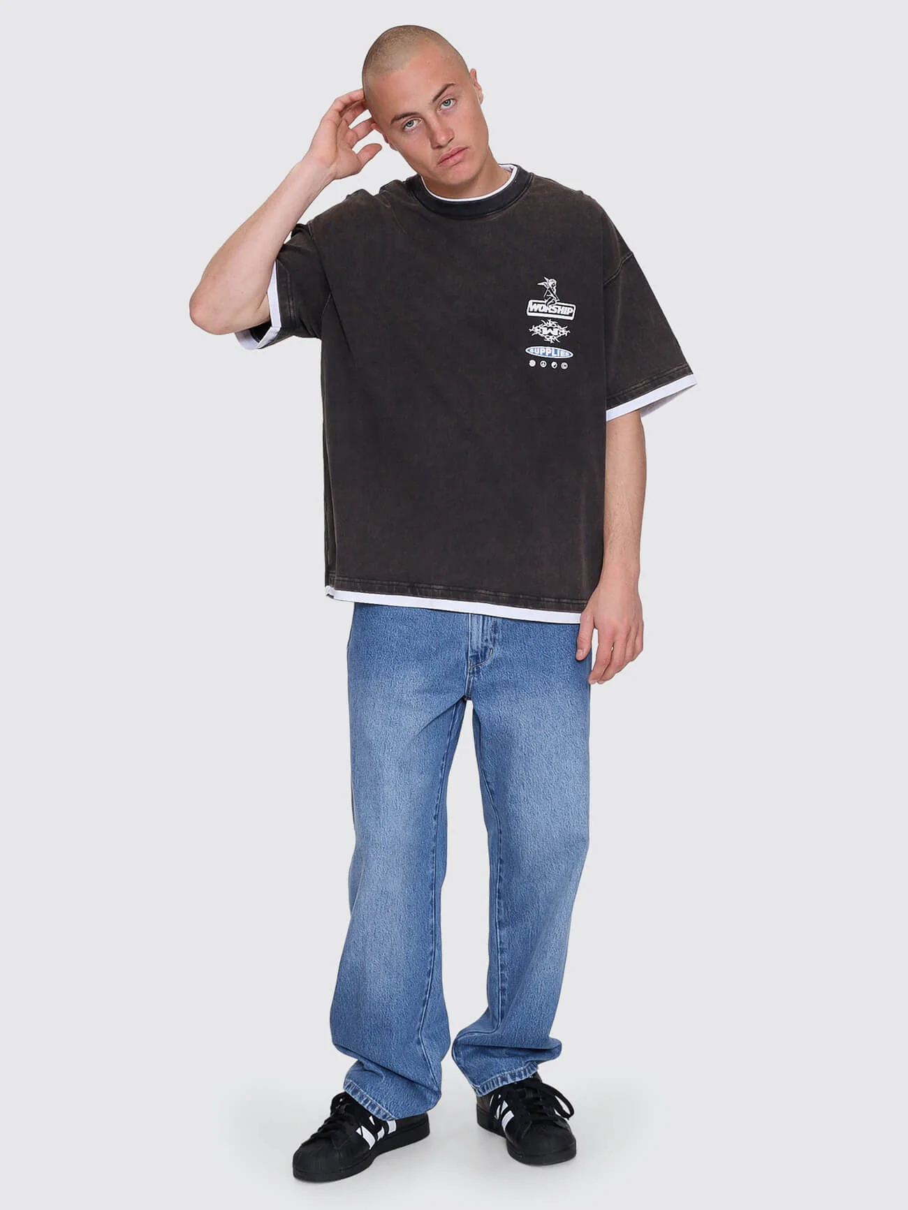Is This It Box Fit Cropped Layer Tee - Washed Black - Image 9