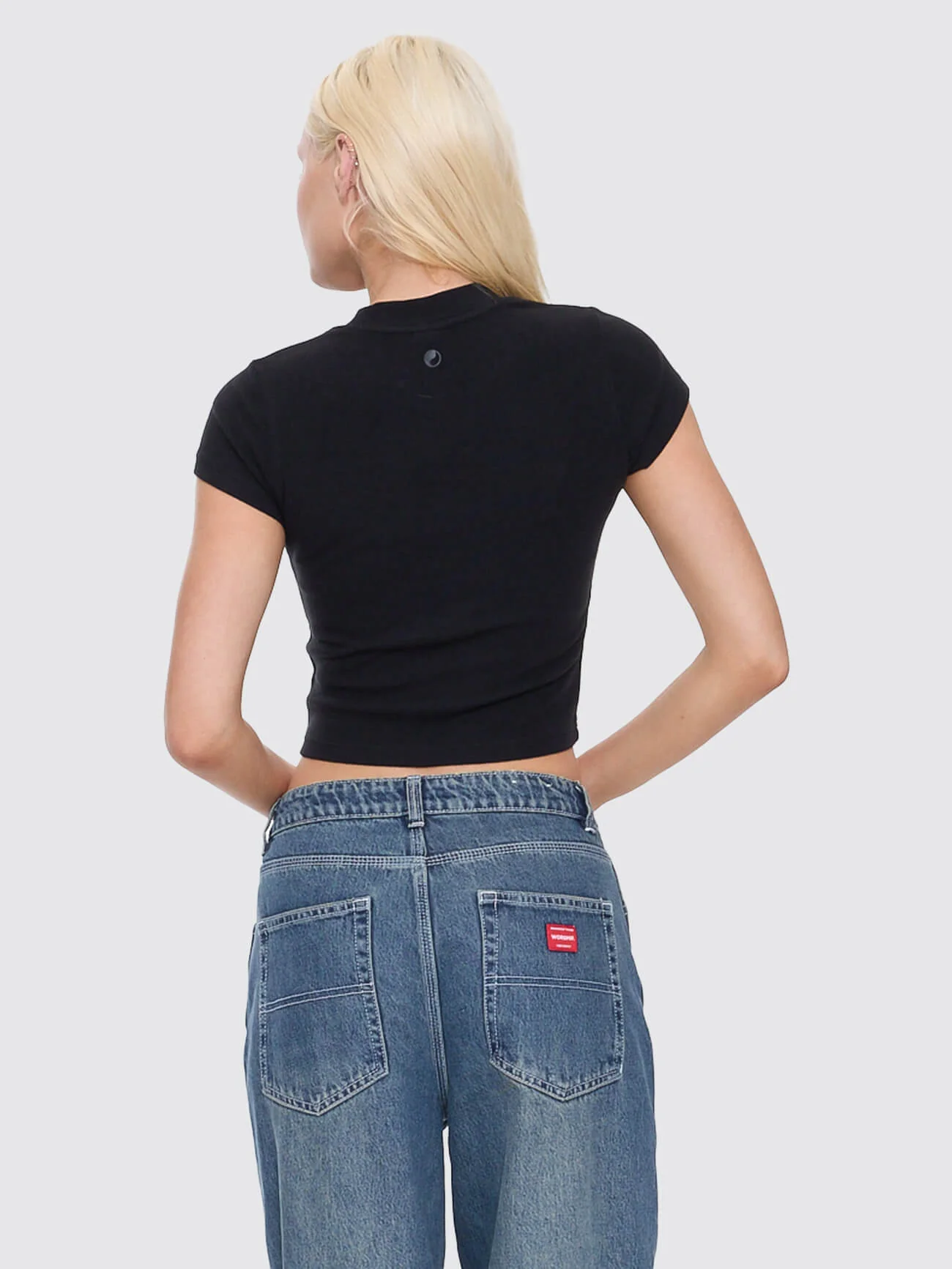 Kiss Me Teeny Tee - Black - Image 5