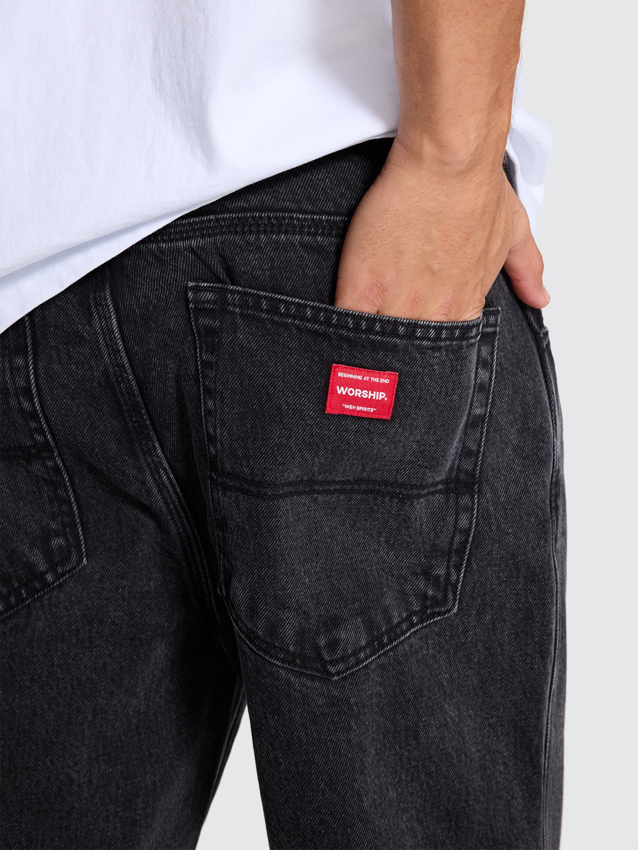 Lounger Jean - Black Rinse - Image 7