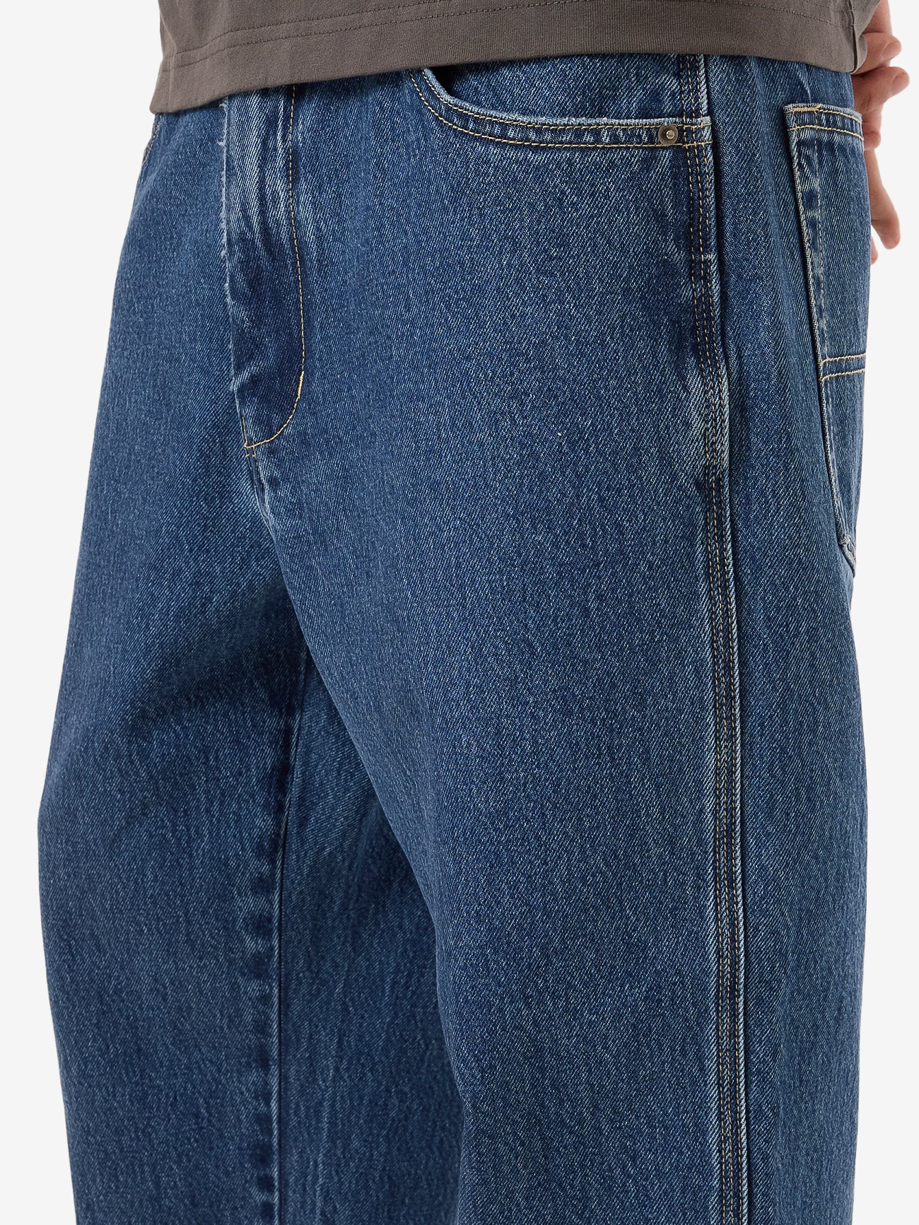 Lounger Jean - Worn Blue Rinse - Image 7