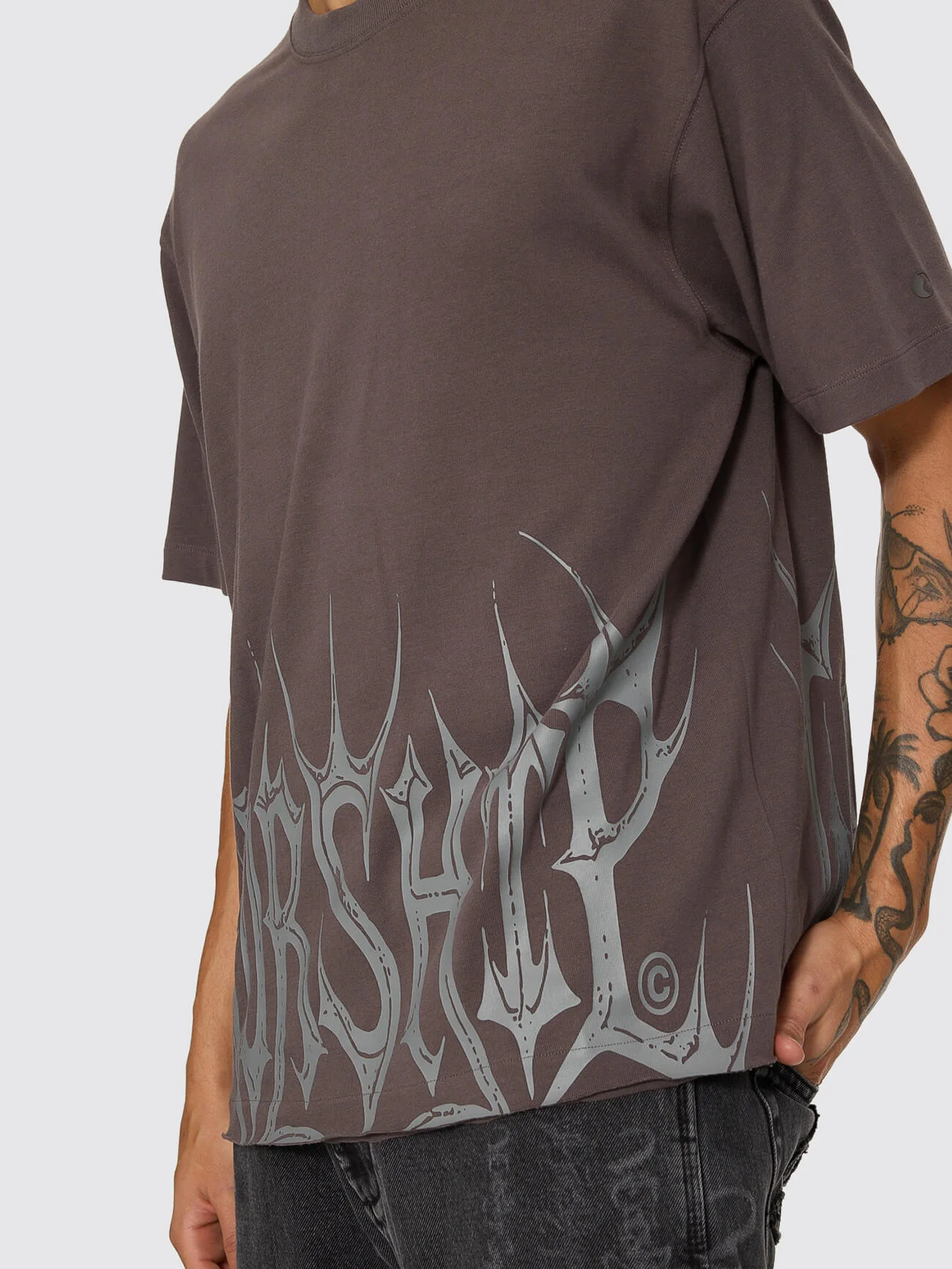 Manic Tee - Ember Black - Image 2