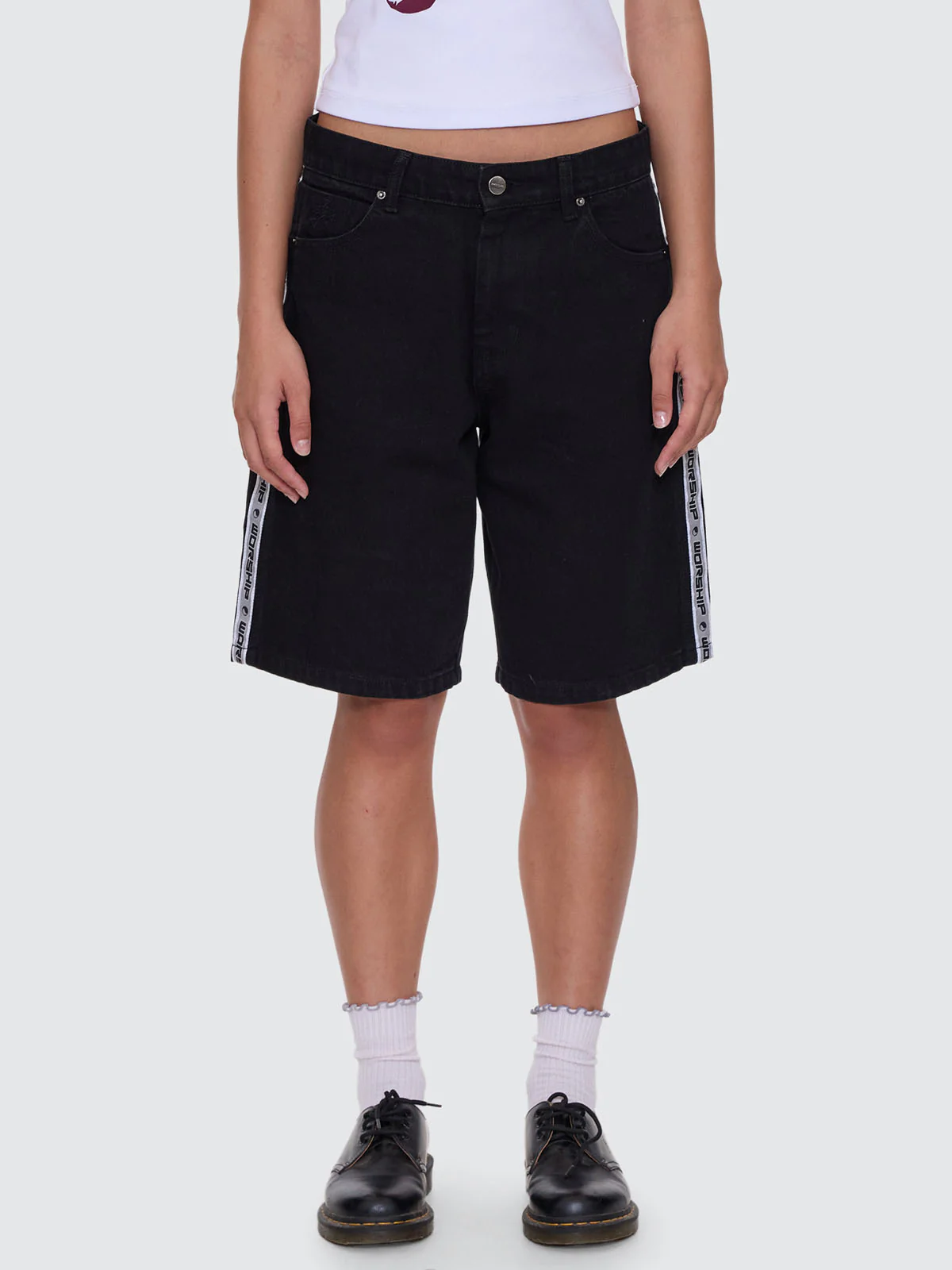Pacer Sloucher Short - Worship Black - Image 7