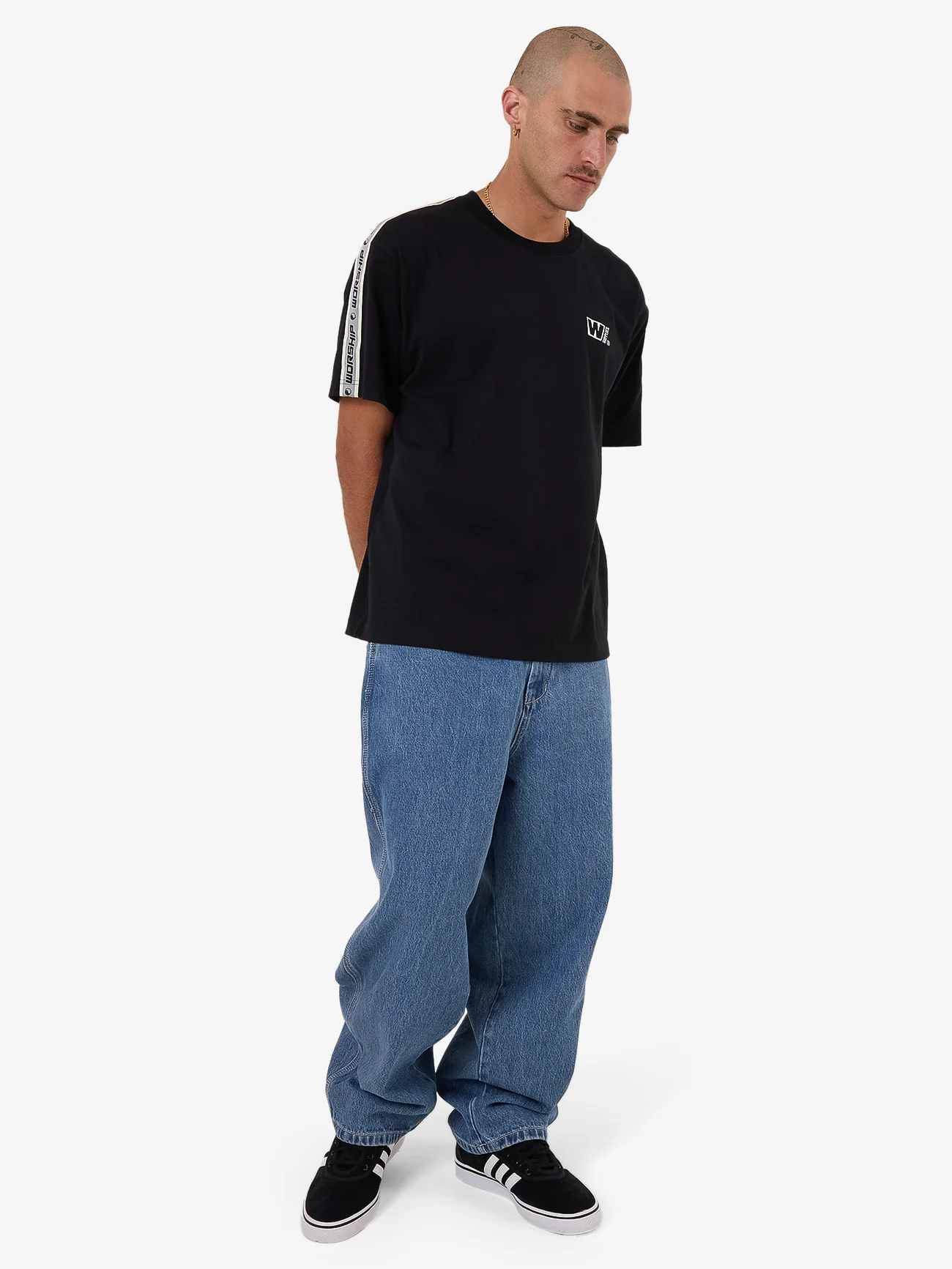 Pacer Tee - Black - Image 7