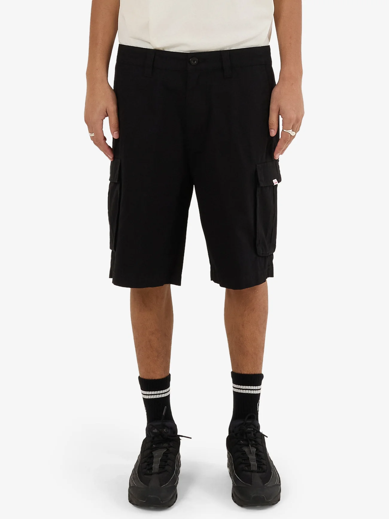 Prequil Cargo Short - Black
