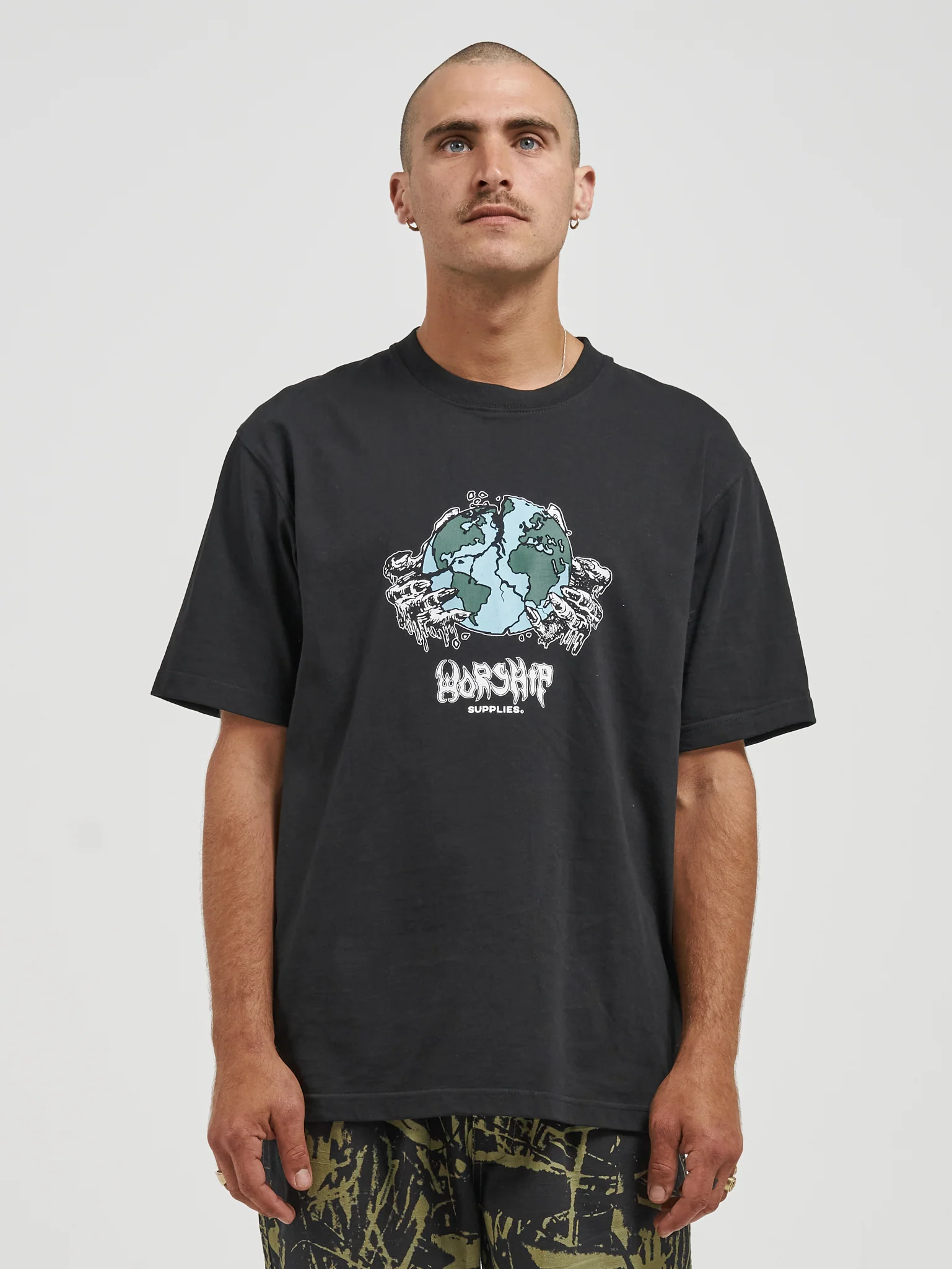 Split Decision Tee - Black