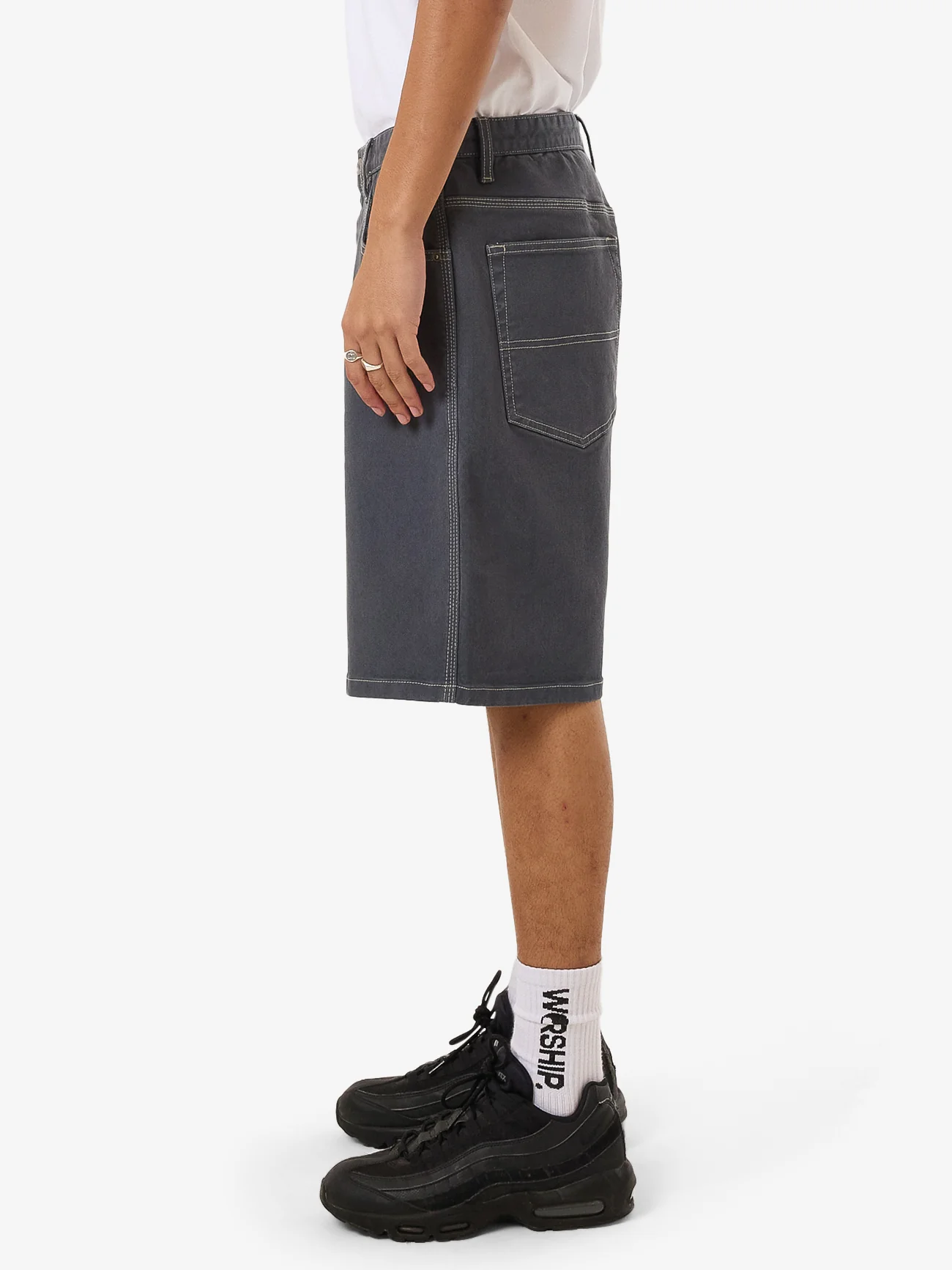 Toot Big Dawg Jean Short - Carbon - Image 3