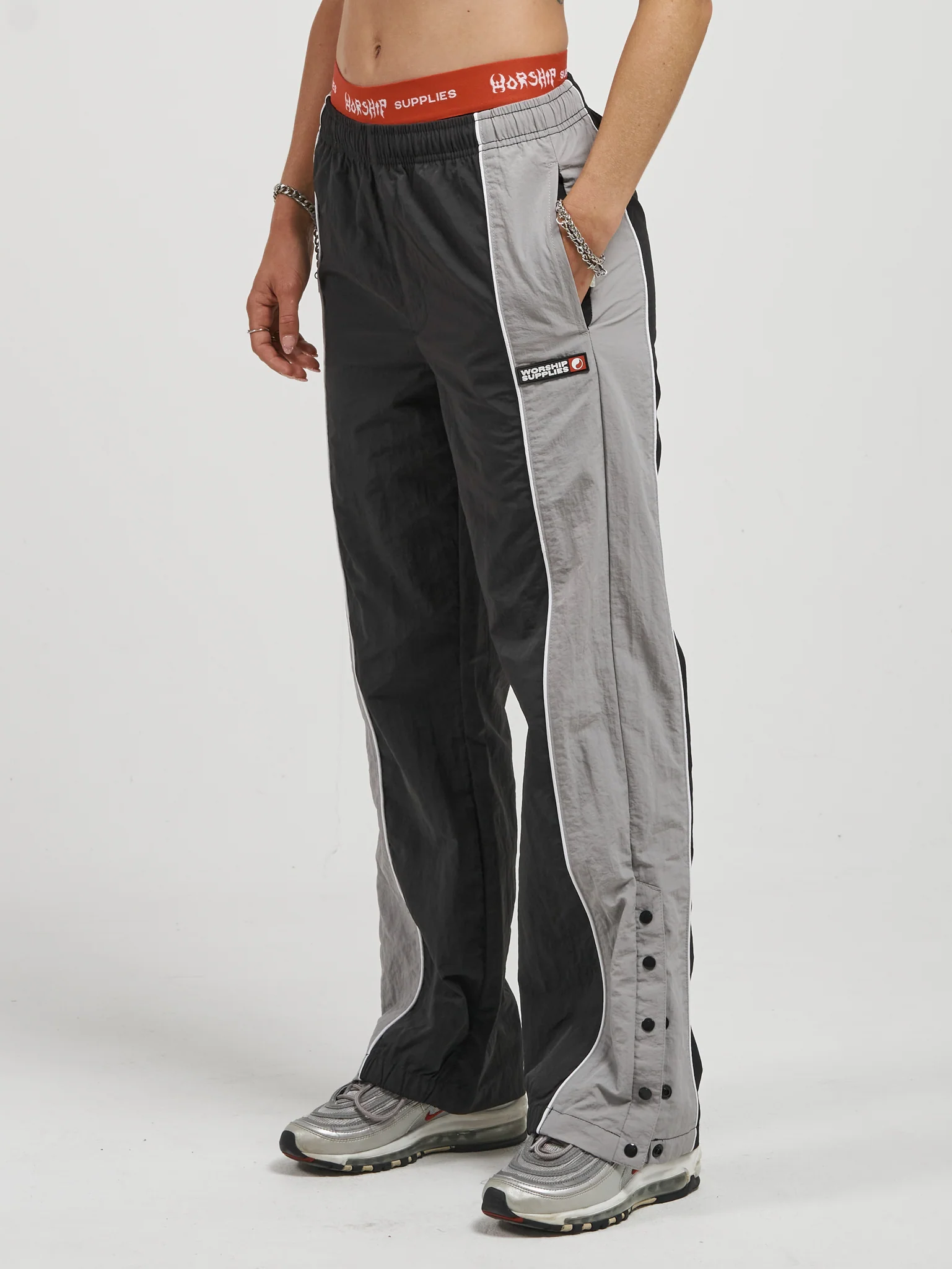 Tracker Nylon Pant - Black-Griffin - Image 2