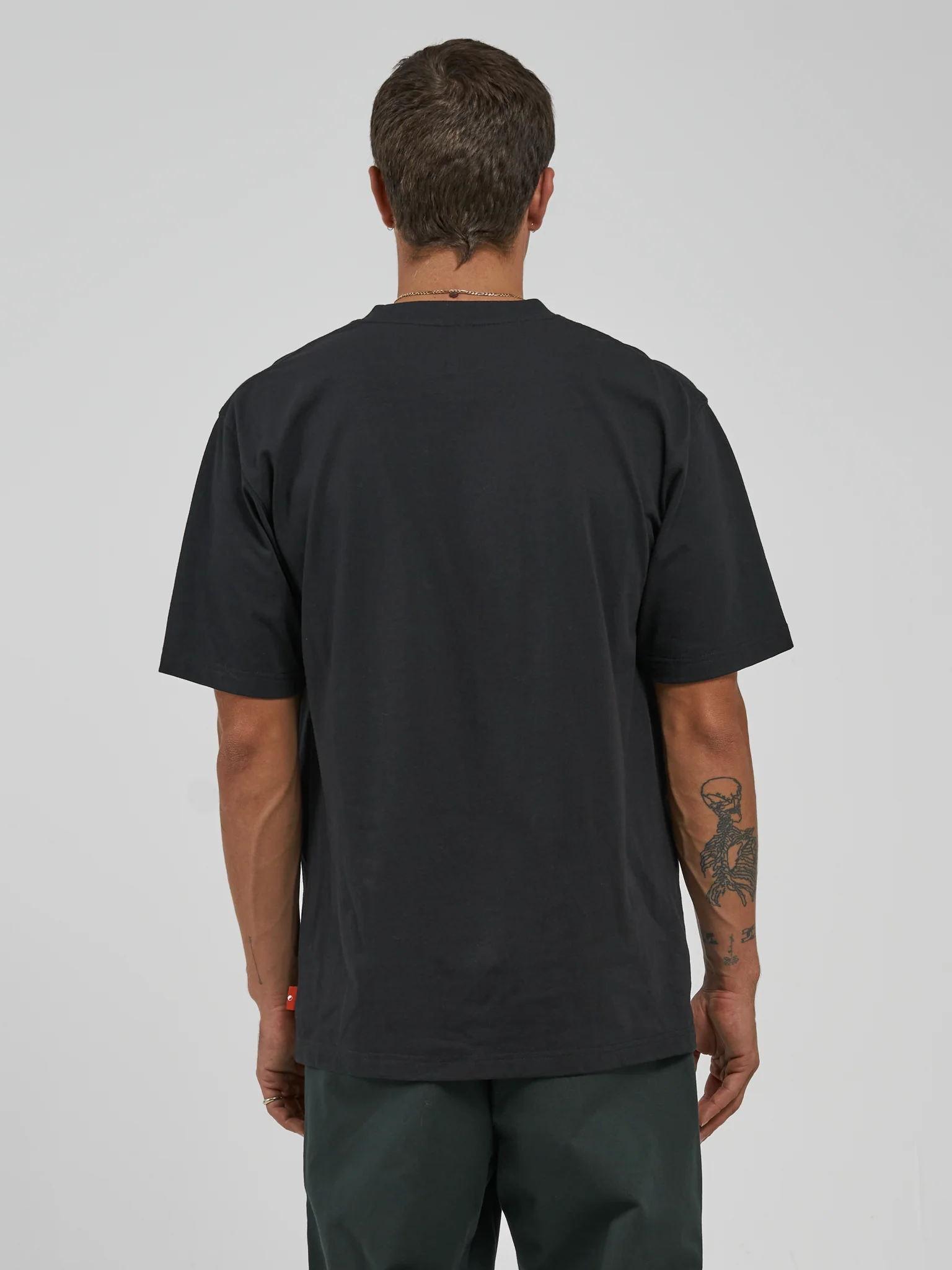 United Tee - Washed Black - Image 5
