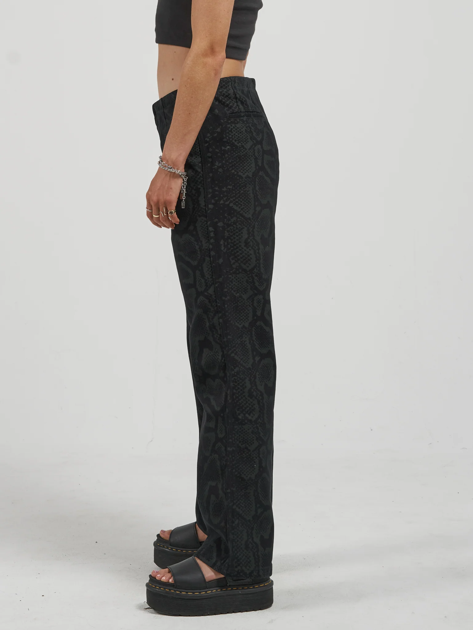 Viper Hiatus Pant - Black - Image 3