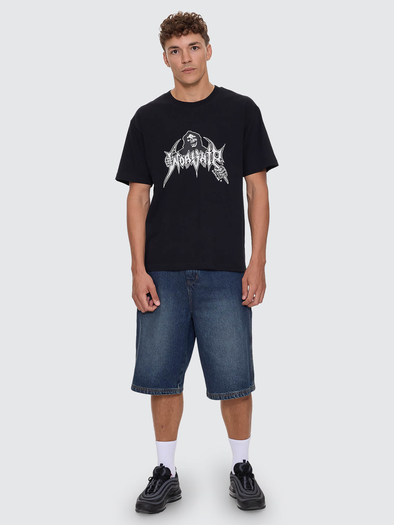 Wishbone Regular Fit Tee - Black - Image 6